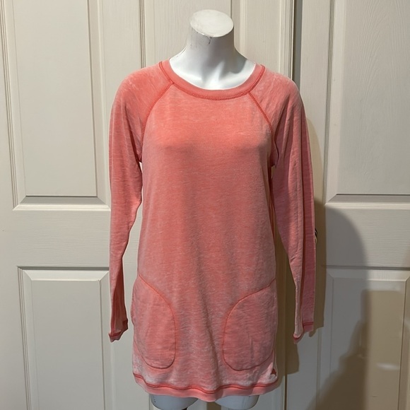 Tommy Bahama bundle of 3. Size XS/small - Picture 5 of 16